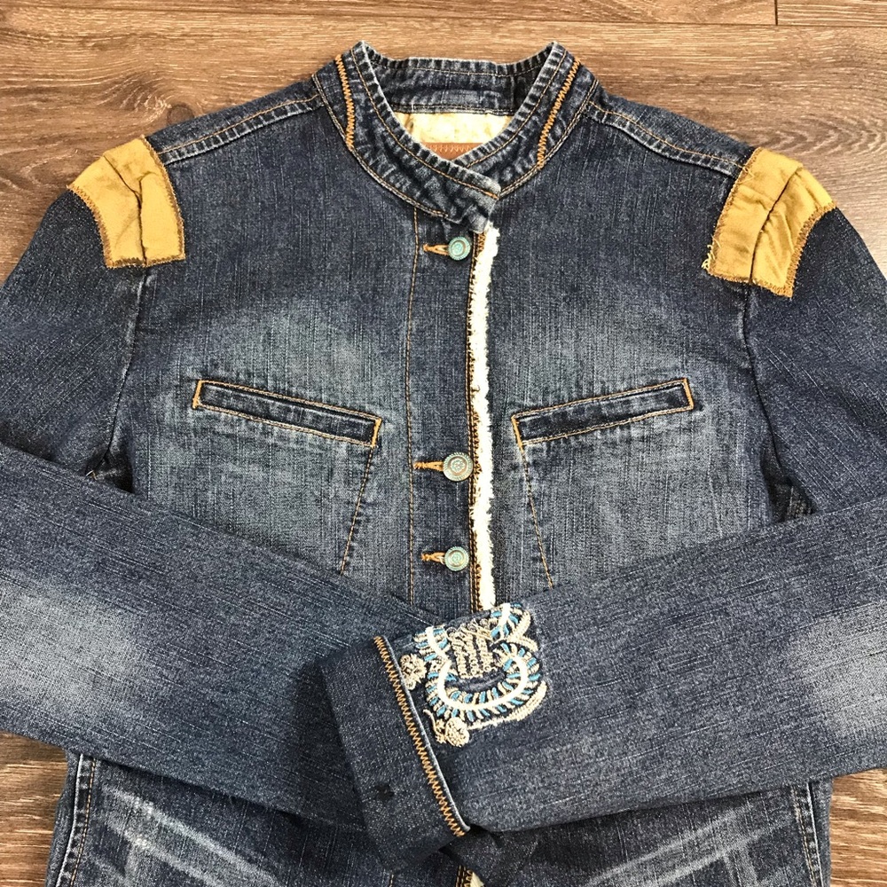 Marithé Francois Girbaud Jeans Women’s Button Down Denim Pacifist Jacket Size XL - Picture 6 of 8